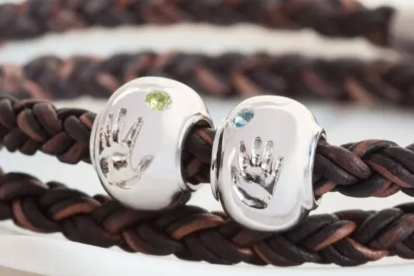 charm-handabdruck-edelstein